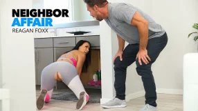 Sharon (Reagan Foxx) fucks her Neighbor